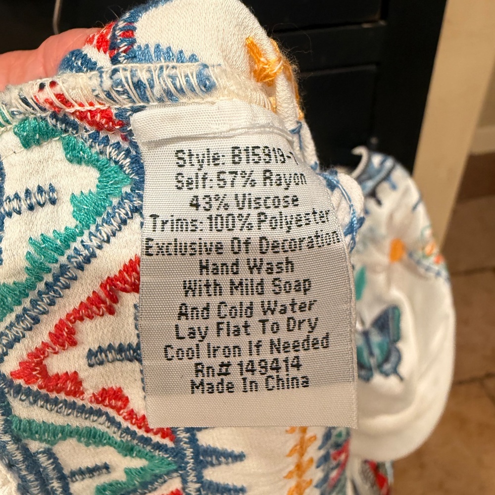 Johnny Was BIYA Butterfly Top - Picture 12 of 16